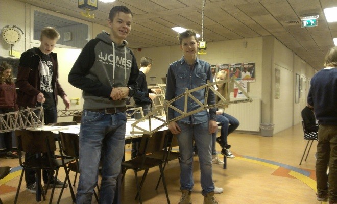 Constructie-lessen voor VWO-4 leerlingen Tromp Meesters te Steenwijk