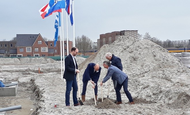 Feestelijke start bouw Lanenrijk fase 1B1 Weespersluis te Weesp